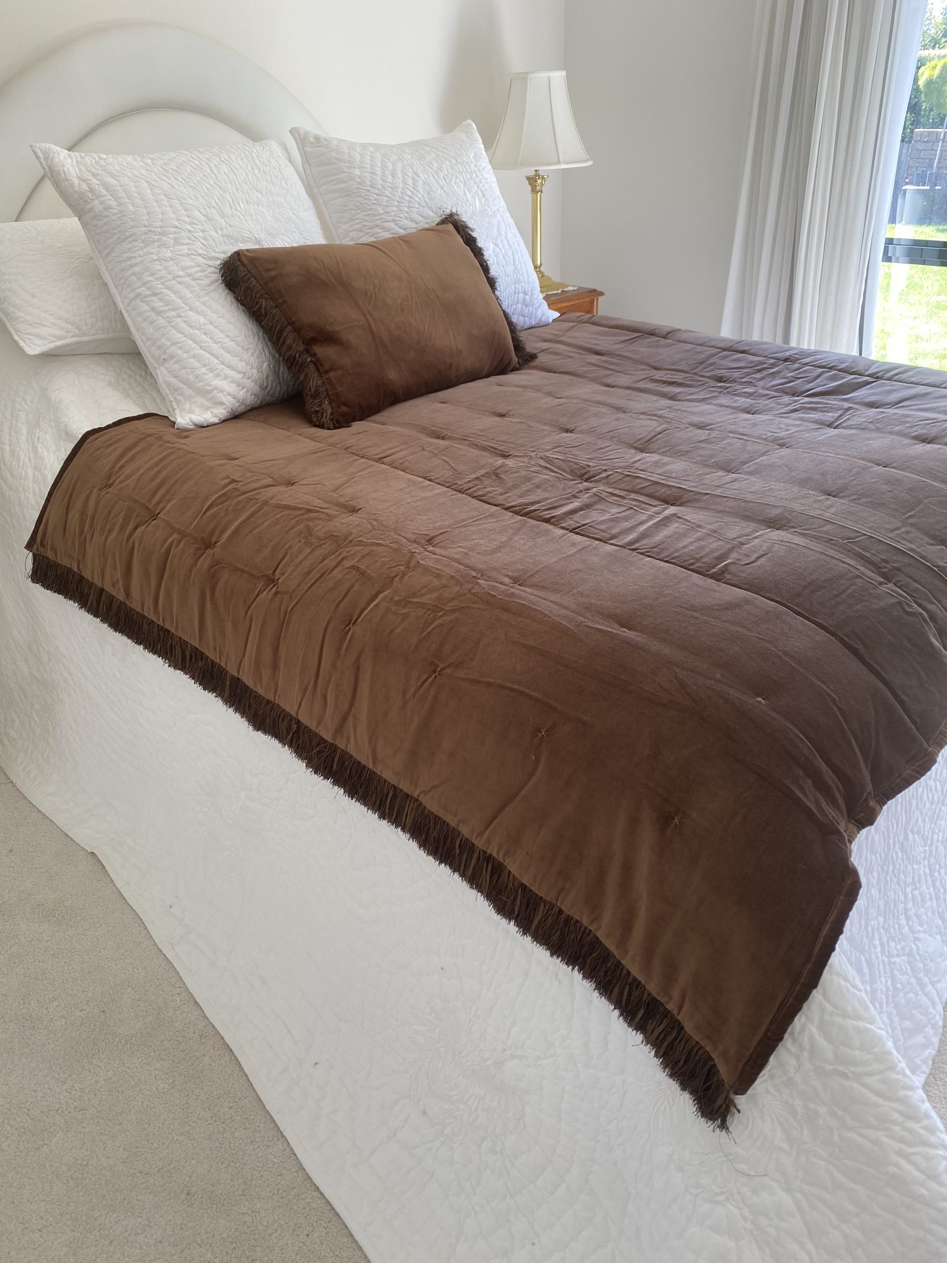 Copper Comforter Tramonto Champagne Lifestyle
