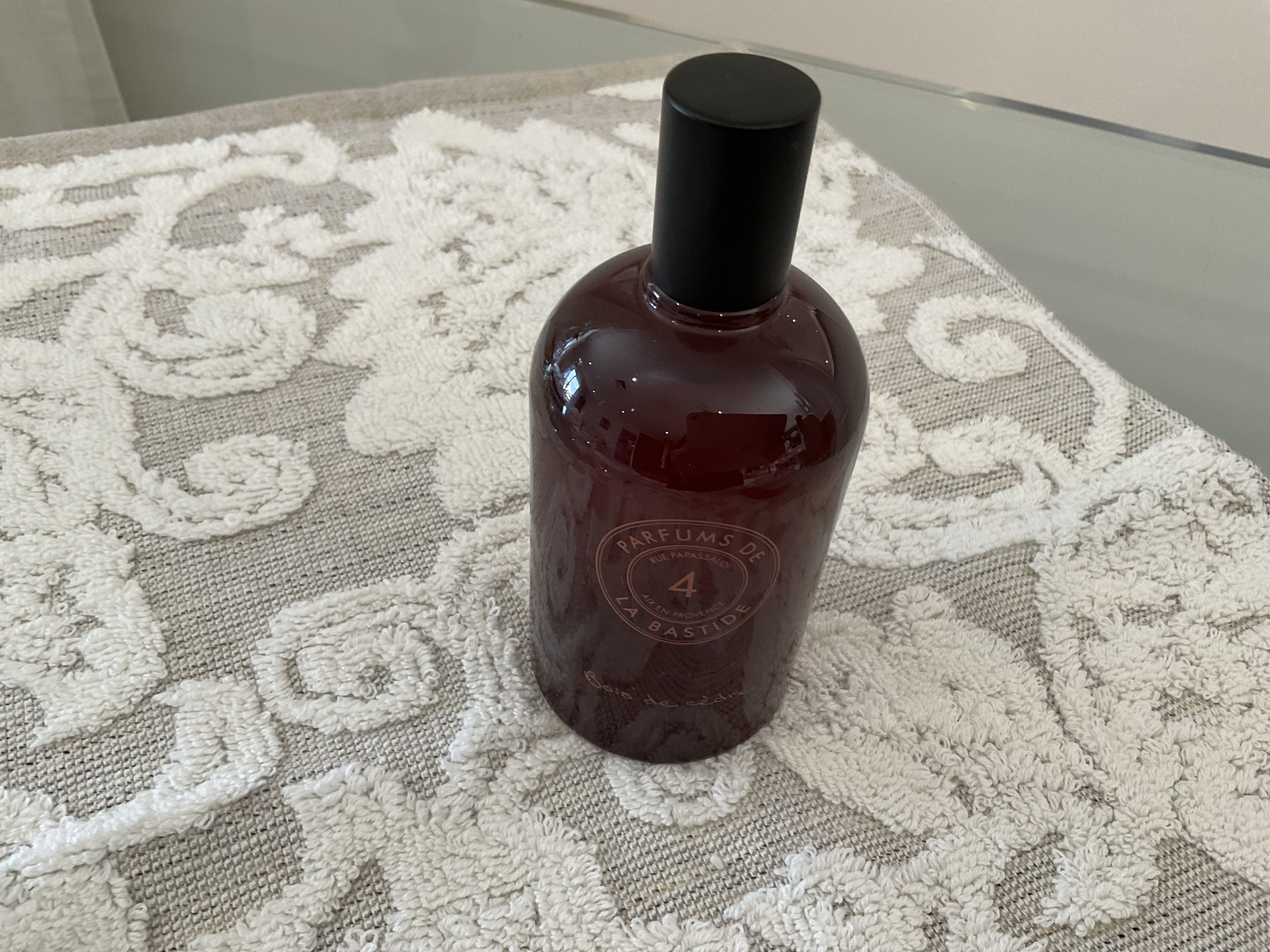 French Room Spray Champagne Lifestyle